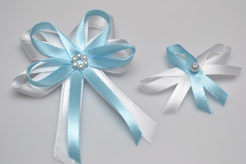 Svadobné výväzky s perličkou - svetlo modrá